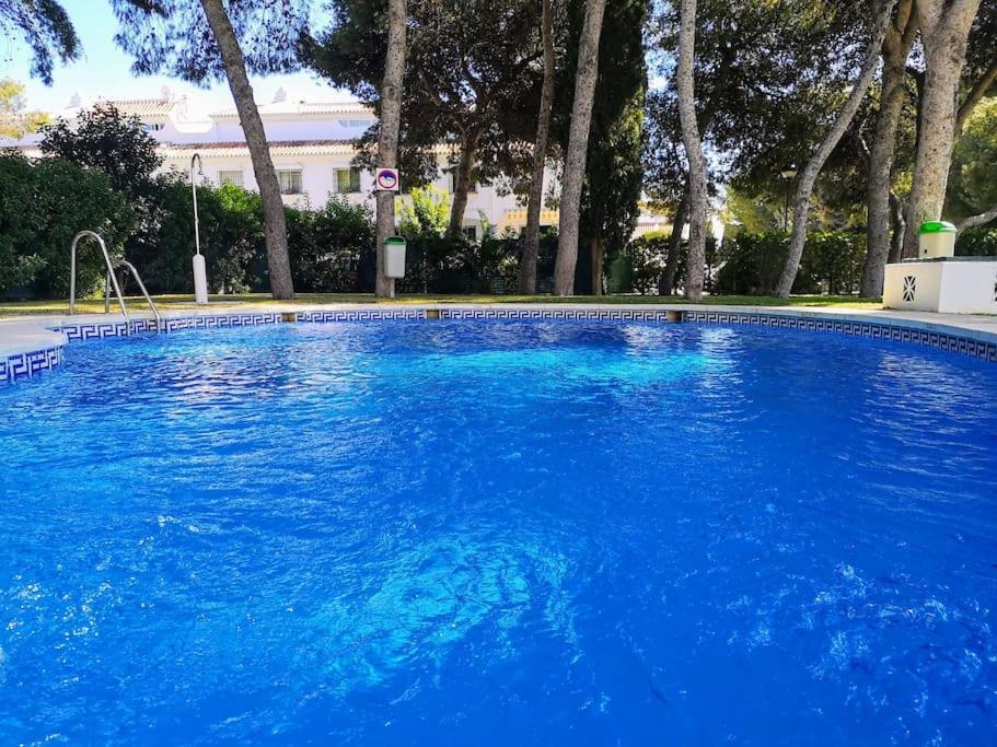 ¡Nuevo! Zona Tranquila Cerca De La Playa De La Carihuela Daire Torremolinos Dış mekan fotoğraf